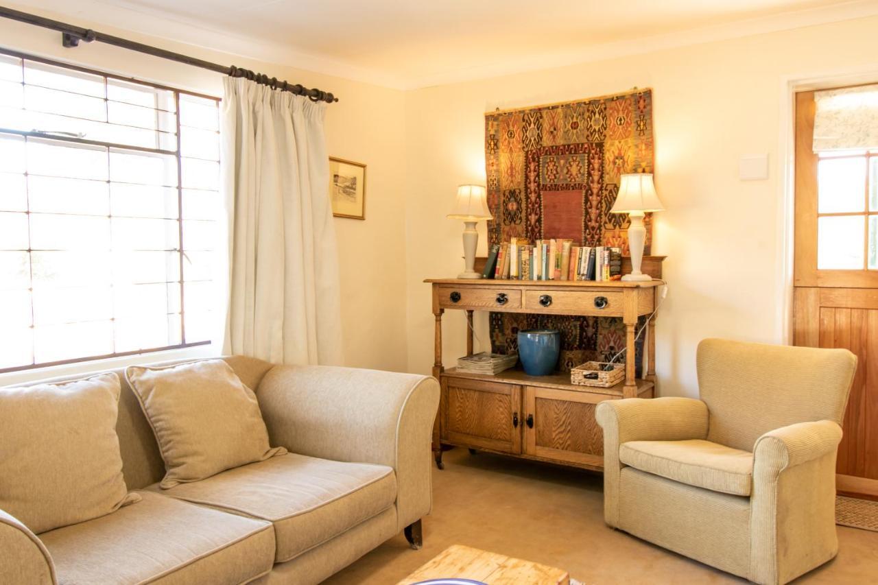 Sunbird Cottage Graaff-Reinet Eksteriør billede